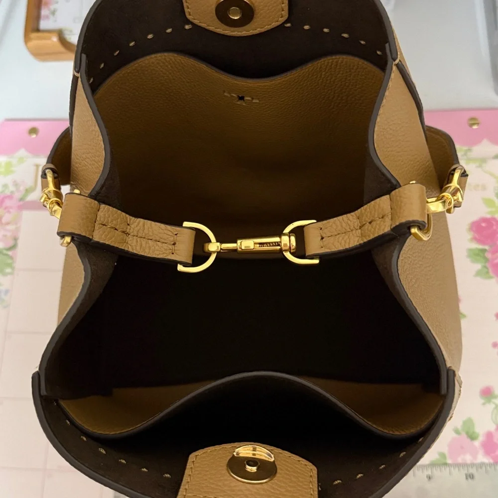 Tory Burch Brown Leather Shoulder Bag - Picture 11 of 13